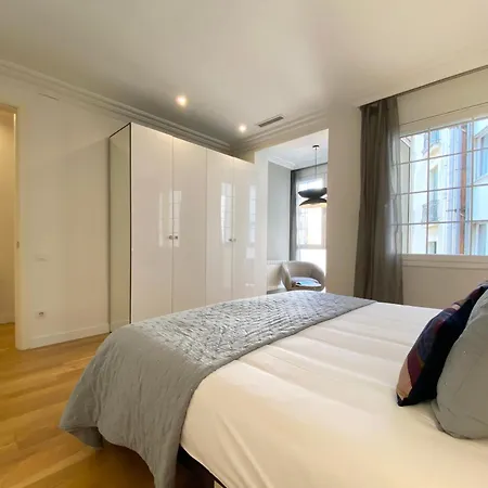 Daire Spacious Elegant On Avenue Diagonal By Myrentalhost *