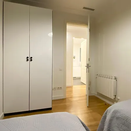 Spacious Elegant On Avenue Diagonal By Myrentalhost Barcelona
