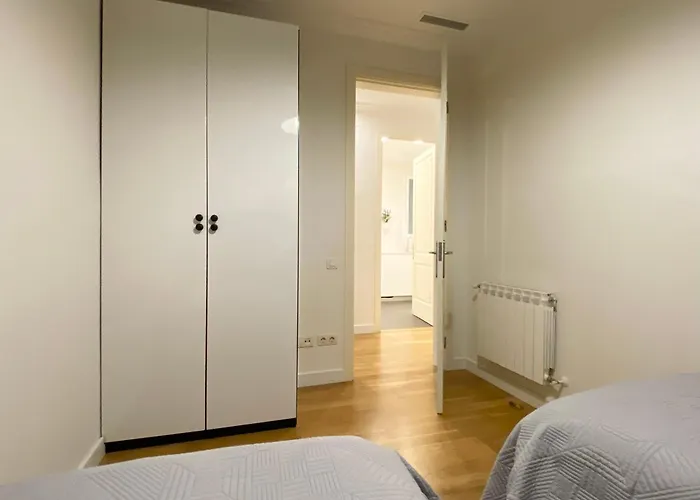 Spacious Elegant On Avenue Diagonal By Myrentalhost Barcelona